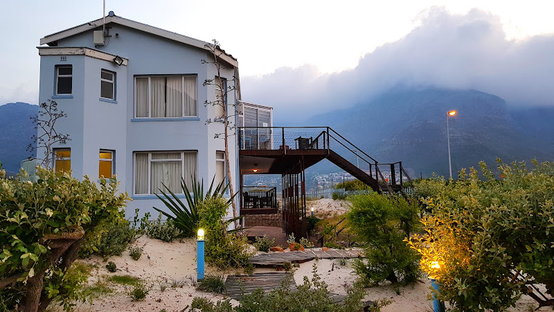 Hout Bay Backpackers